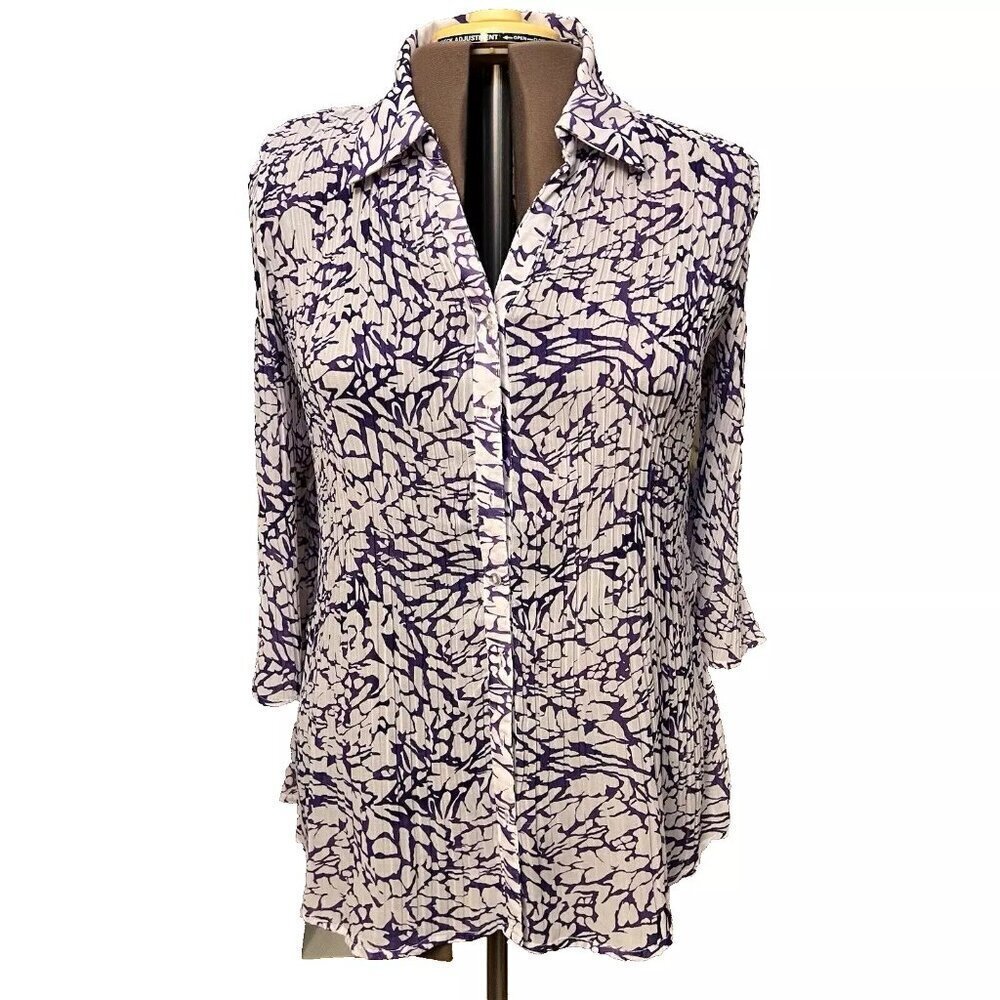 Unique. Size XL. Crinkle Pleated Purple & white Blouse. Flared Sleeves. B107
